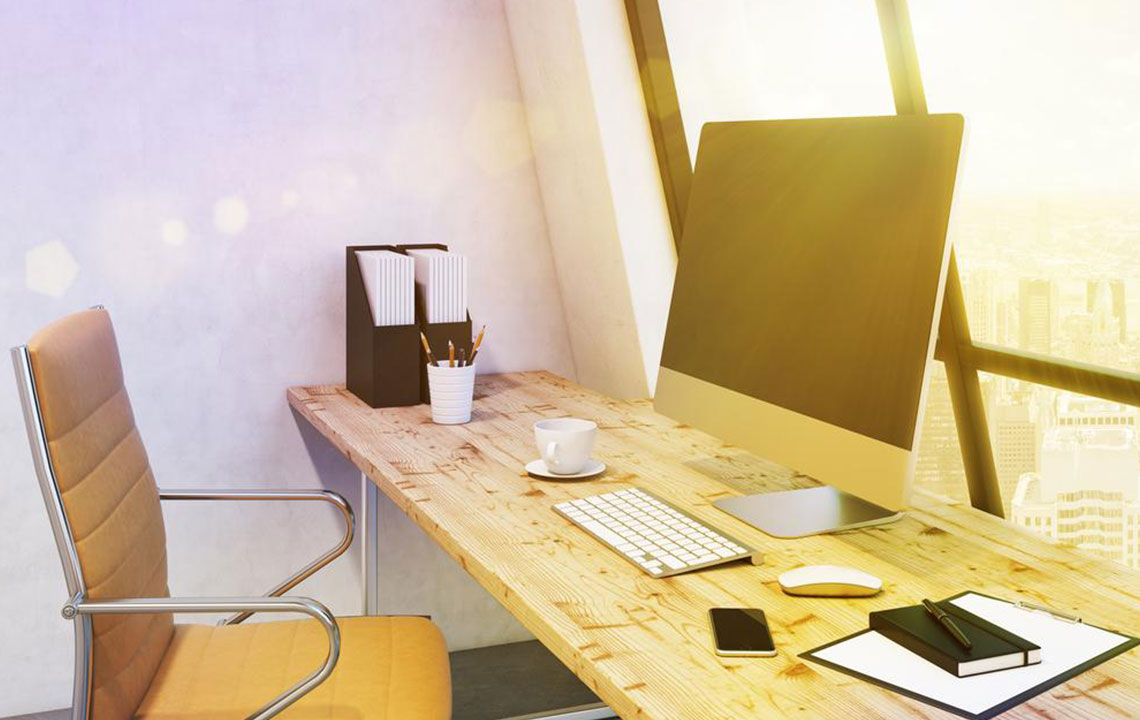 5 types of office desks to choose from