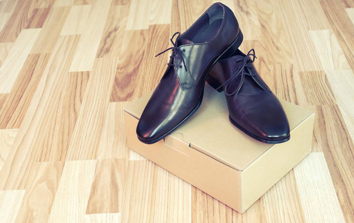 3 essential factors to consider before buying footwear for work