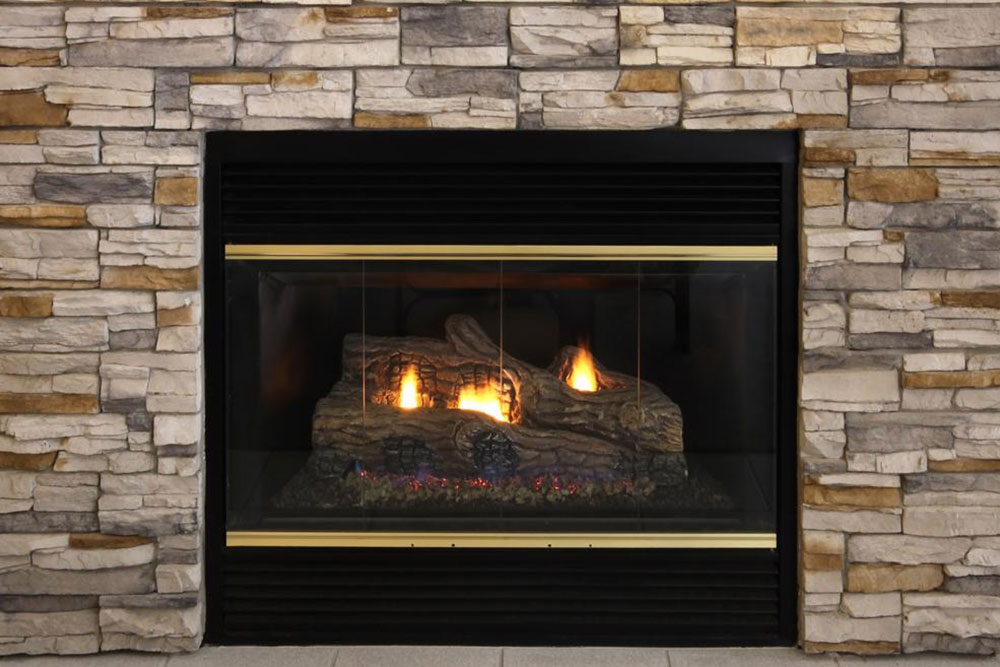 Natural gas fireplace for effective heating