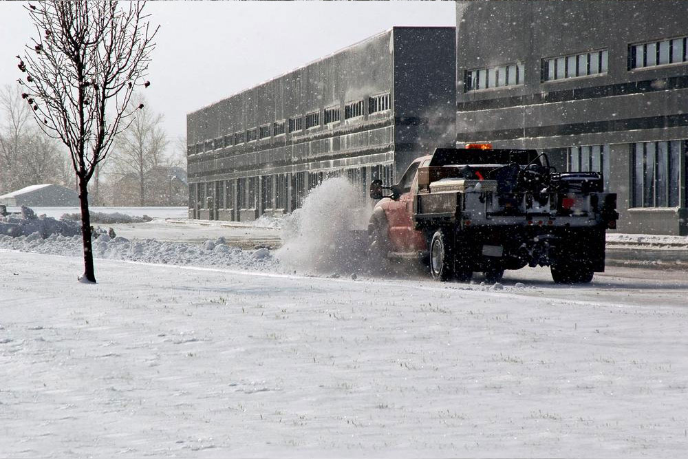 Top snow plows from Sno-Way for your pickup trucks