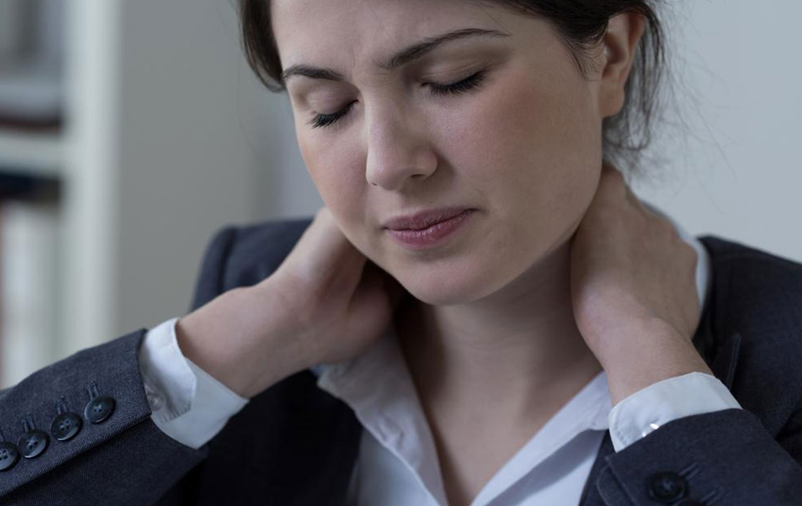 Treat Swollen Lymph in Neck with These Simple Remedies