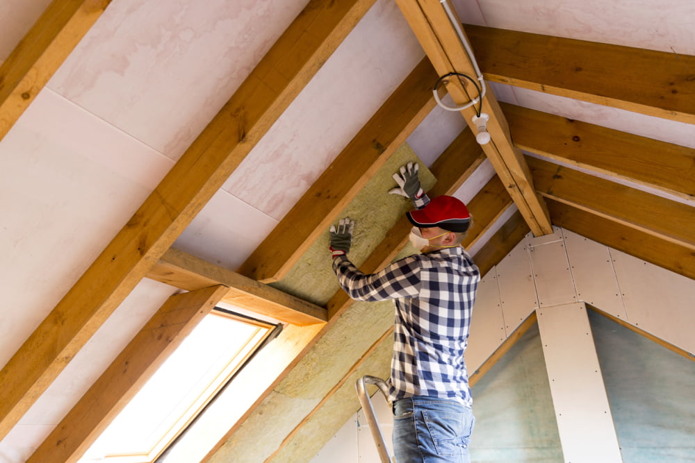 A Guide to Finding Roof Insulation Services Nearby